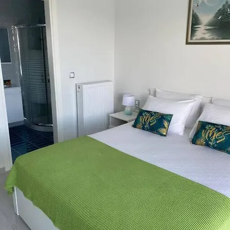 Panorama Modi, With Pool And Stunning Views